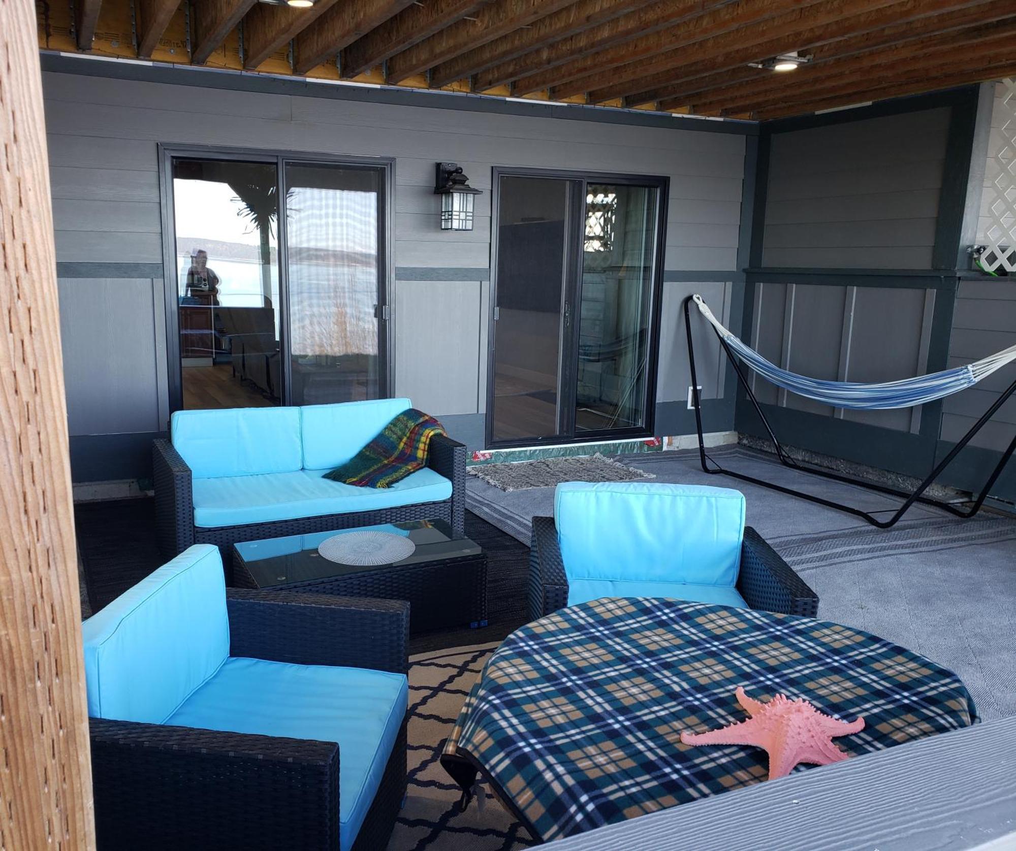 Edgewater Chemainus Apartment Exterior photo